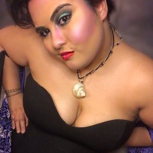 Meet your Posher, Gunyalee